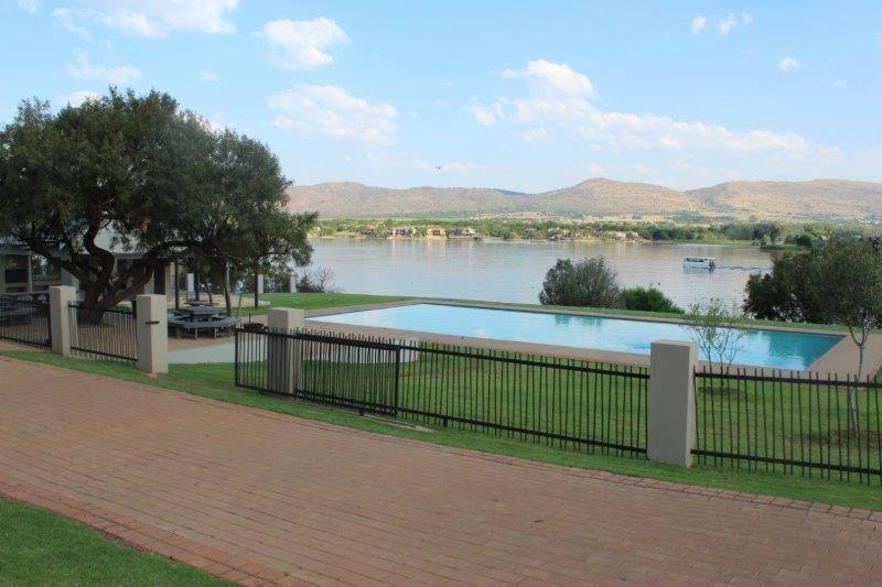 774Ways Holiday Home Hartbeespoort Exteriör bild